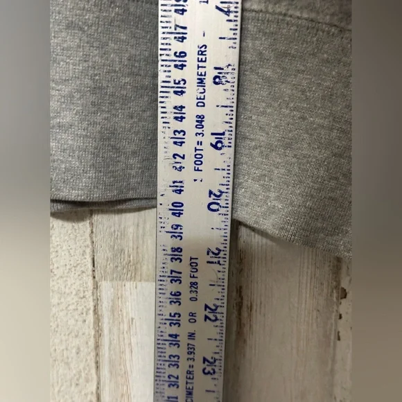 Nike Cropped Oversized Crewneck - Picture 5 of 7